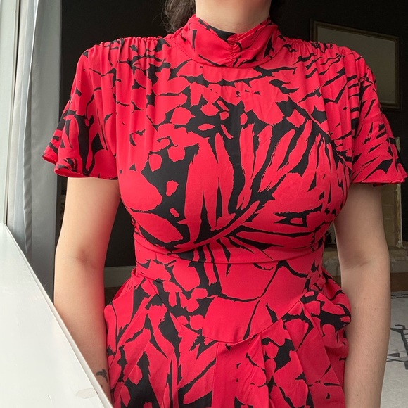 *RARE* Vintage 1980s Joni Blair Red and Black Abstract Pattern Dress - Picture 14 of 15